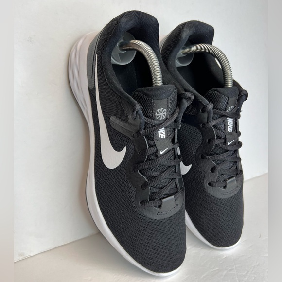 Nike  Revolution  6  Next Nature Men's Size 8M DC3728-003 Blk/White XLNT! No box - Picture 11 of 15